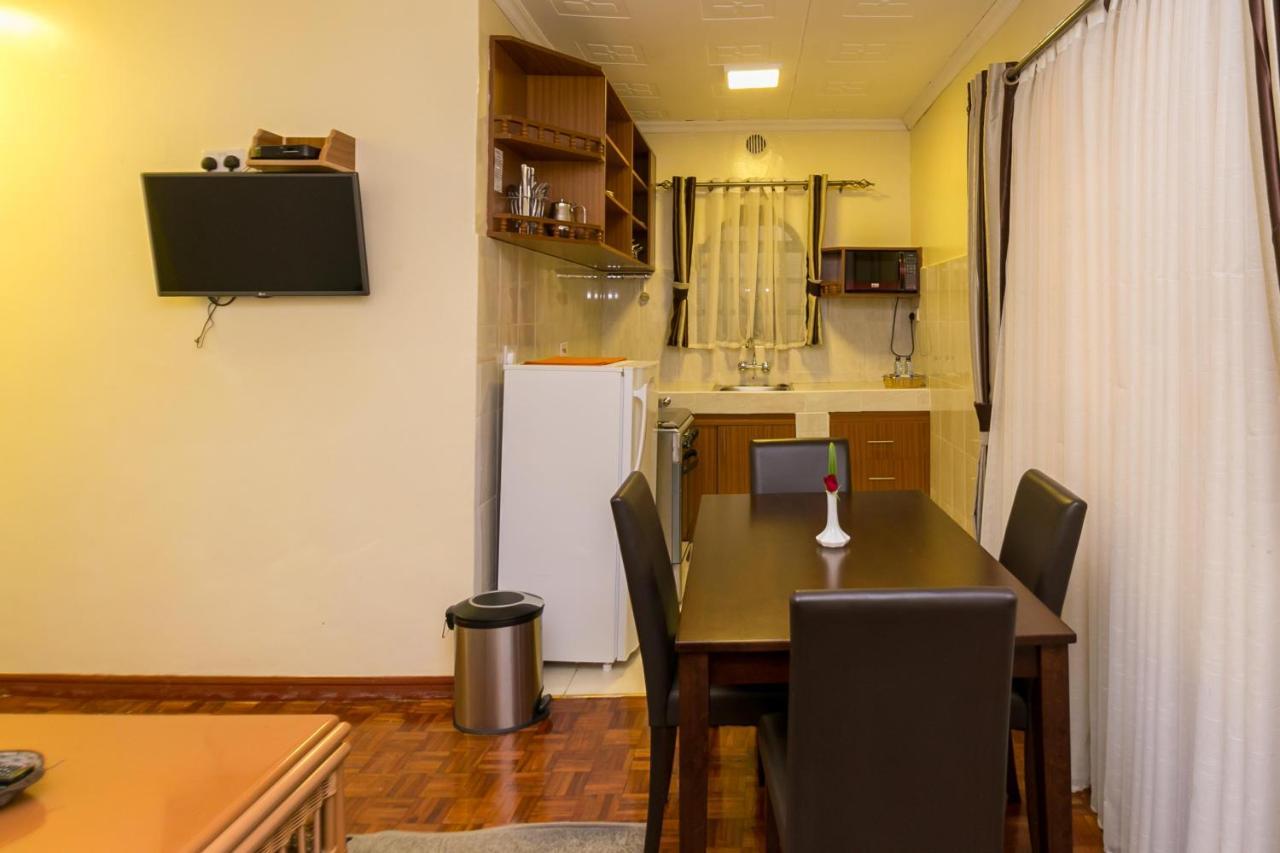 Fahari Gardens Hotel Nairobi Exteriör bild