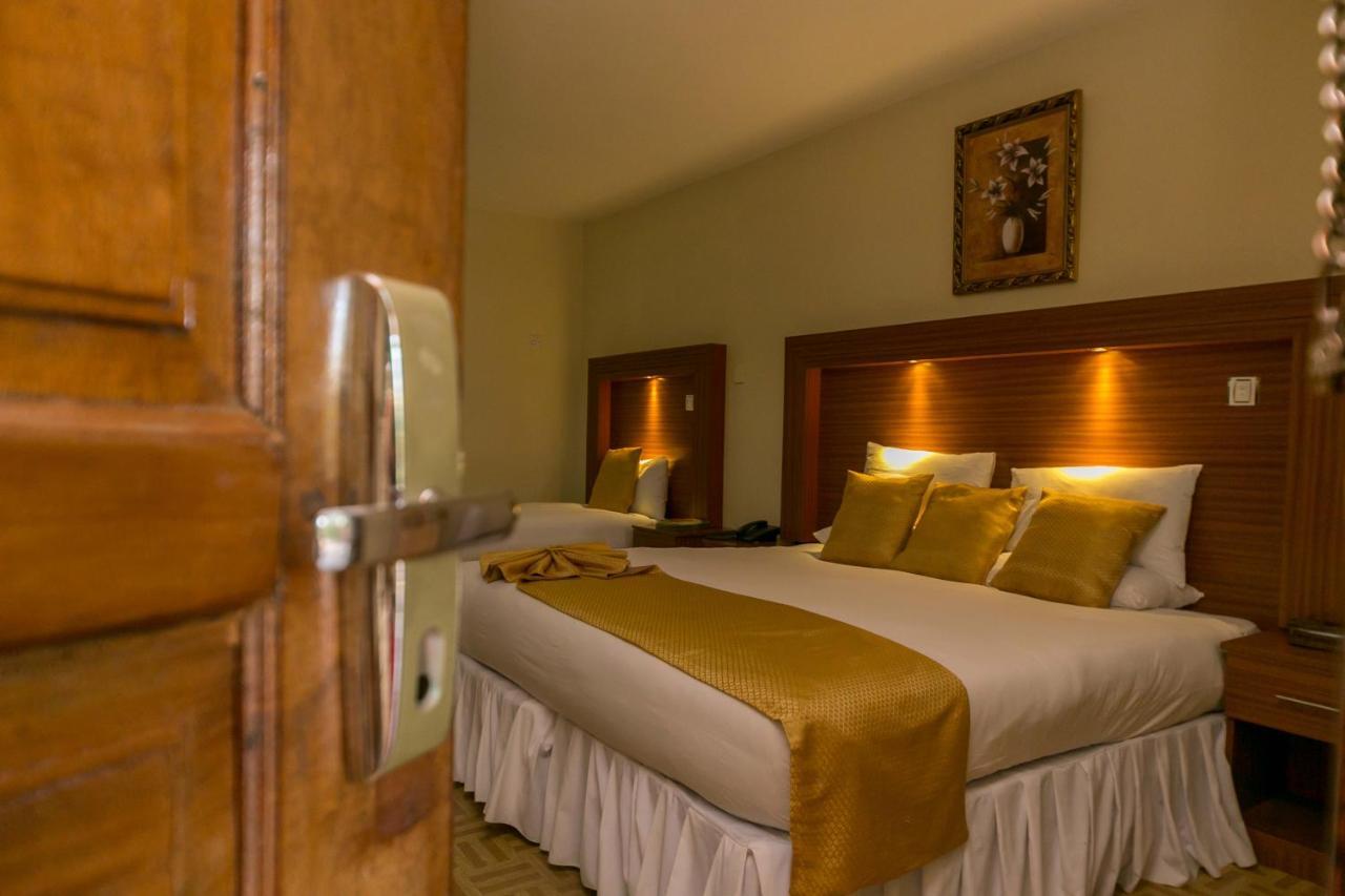 Fahari Gardens Hotel Nairobi Exteriör bild